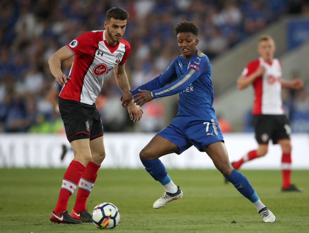 他对于任何 他对于任何